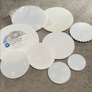Wilton & Bakery Crafts Round Separator Plates Assortment Cake Decorating Wedding
